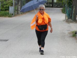 2^ Flowers Runner