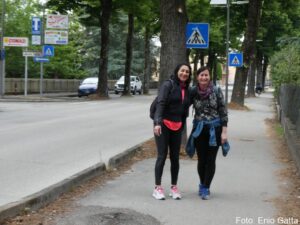 2^ Flowers Runner